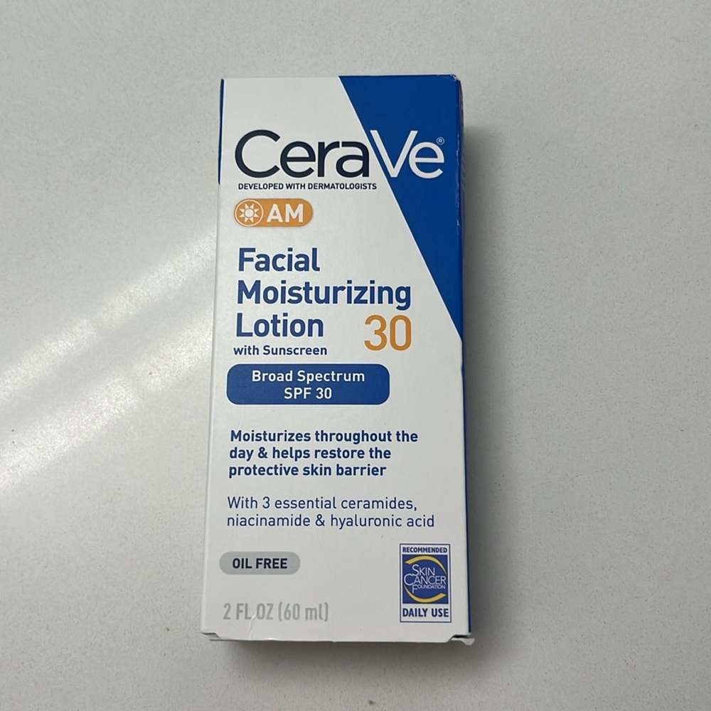 CeraVe AM Facial Moisturizing Lotion SPF 30